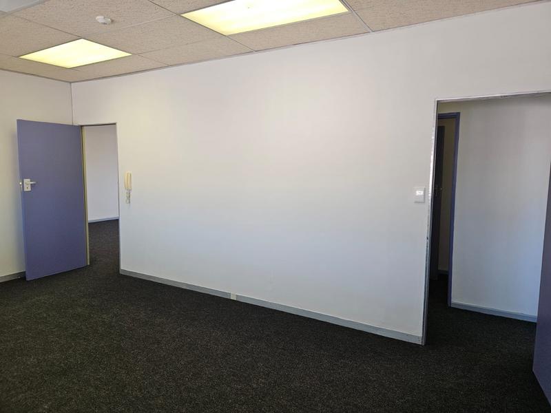 To Let commercial Property for Rent in Wynberg Western Cape